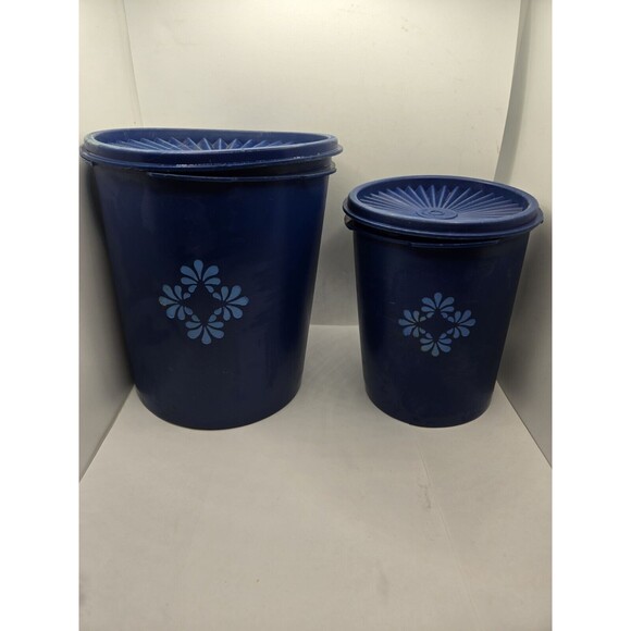 Tupperware | Accents | Vintage Tupperware Blue Canister Nesting Set Of ...